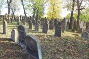 Libochovice | Židovnský hřbitov (ca 550 náhrobků)| Přidal: Roman, id:20181015224945693
